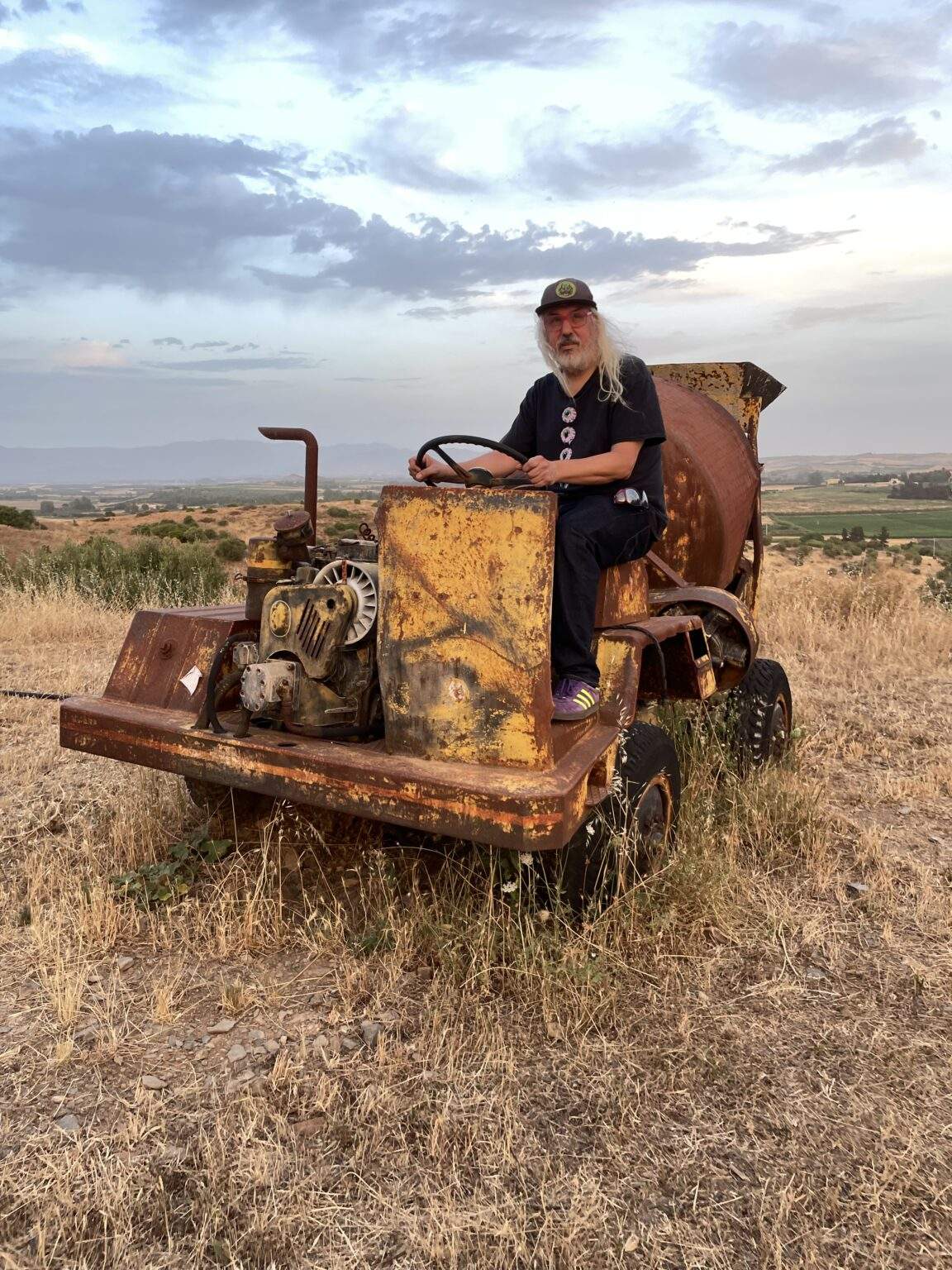 Heavy Blanket J Mascis’s Legendary Instrumental Psych Sideshow Returns