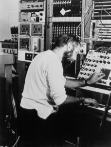 Ron Geesin | Interview | "Experimental music is often an excuse to not