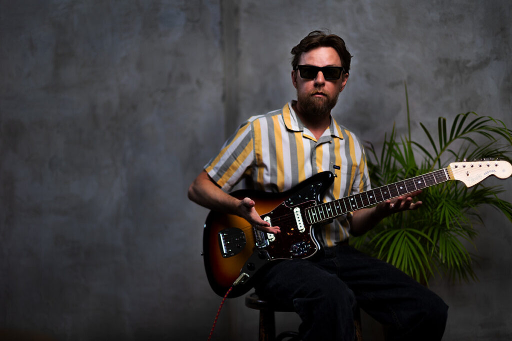 'No. 33' by The Offline New Album, 'La couleur de la mer' It's